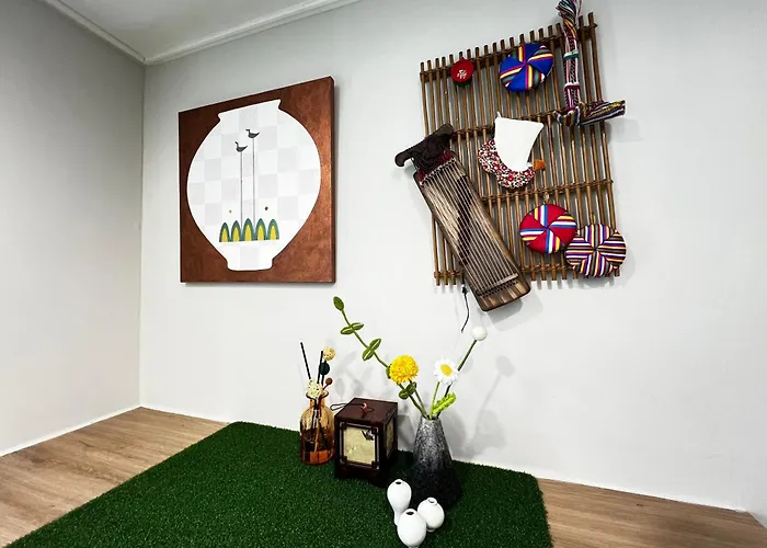 3-Warm Newly-Build Apt Near Dongdaemun History & Culture Park Station